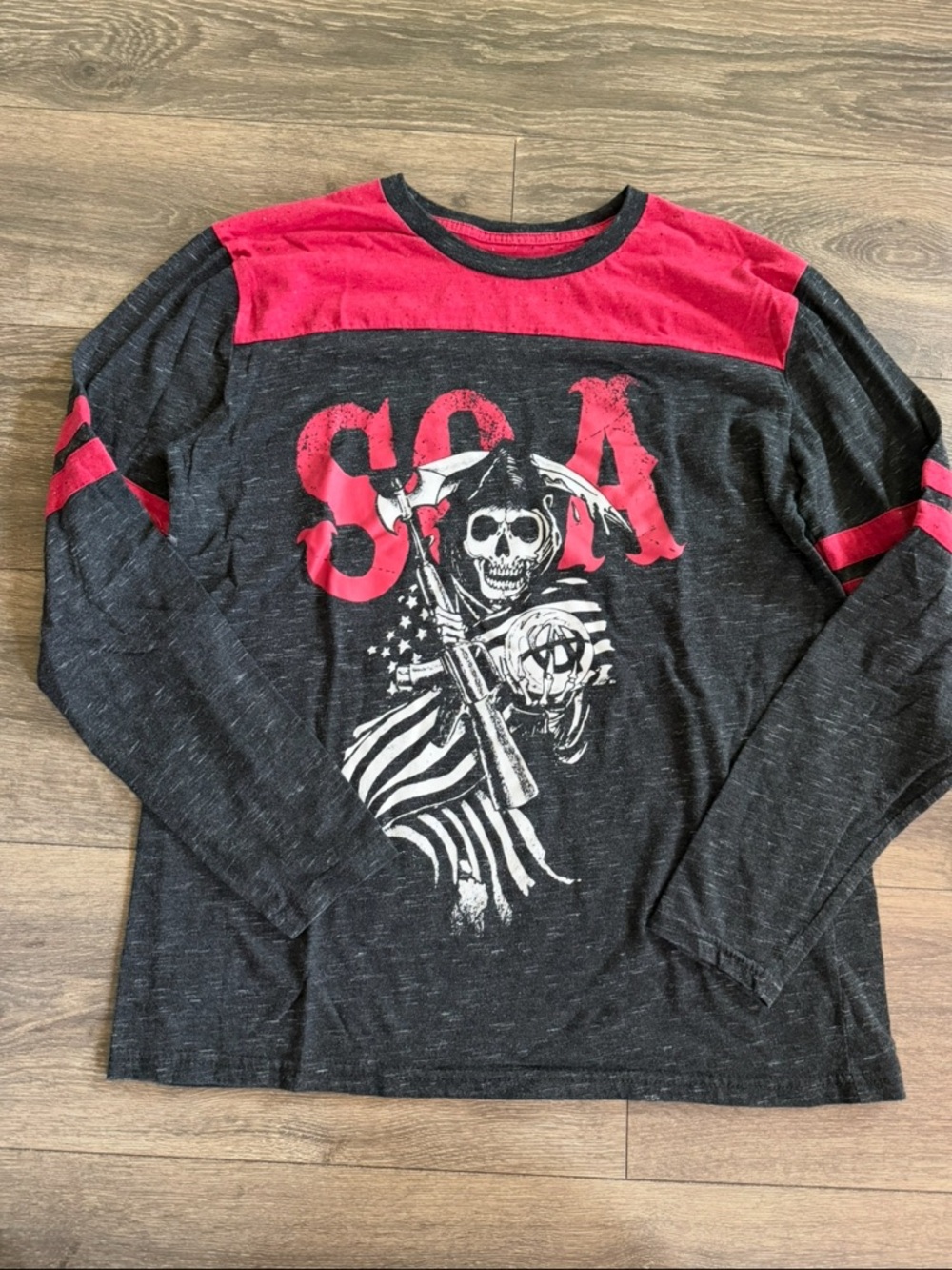 Sz M SOA men’s top